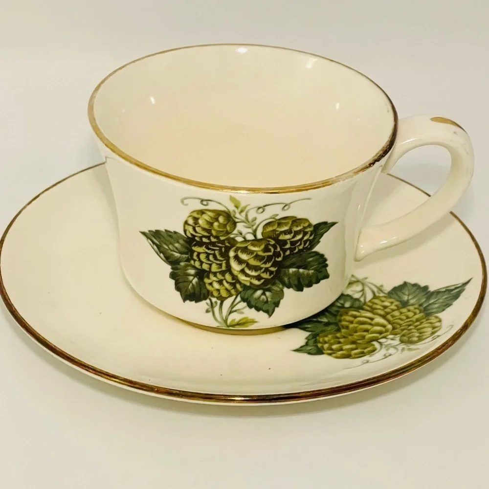 Vintage Hops Teacup & Saucer Botanical Gold Rim Royal Worcester Hop Mathon Green